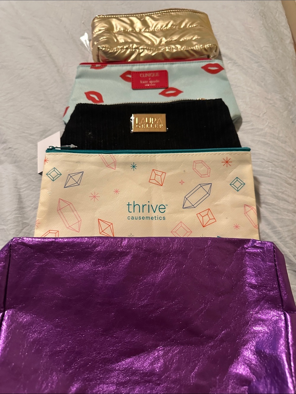 Clinique Kate Spade Aqua Mint Cosmetic Bag with Red Lip Print